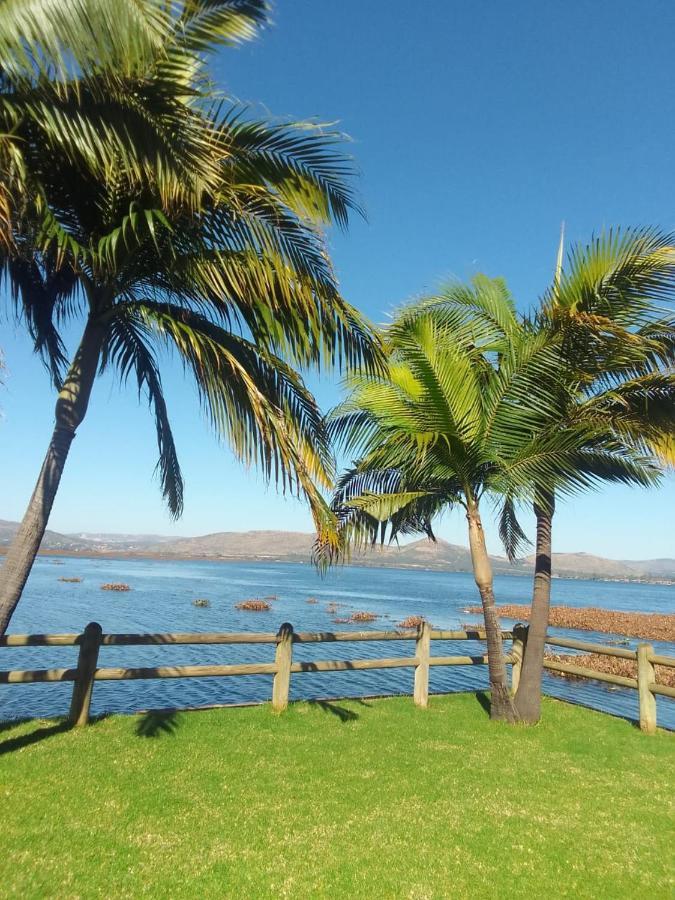 The Holiday House Harties Hartbeespoort Eksteriør billede