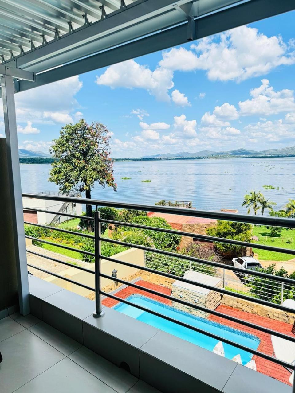 The Holiday House Harties Hartbeespoort Eksteriør billede