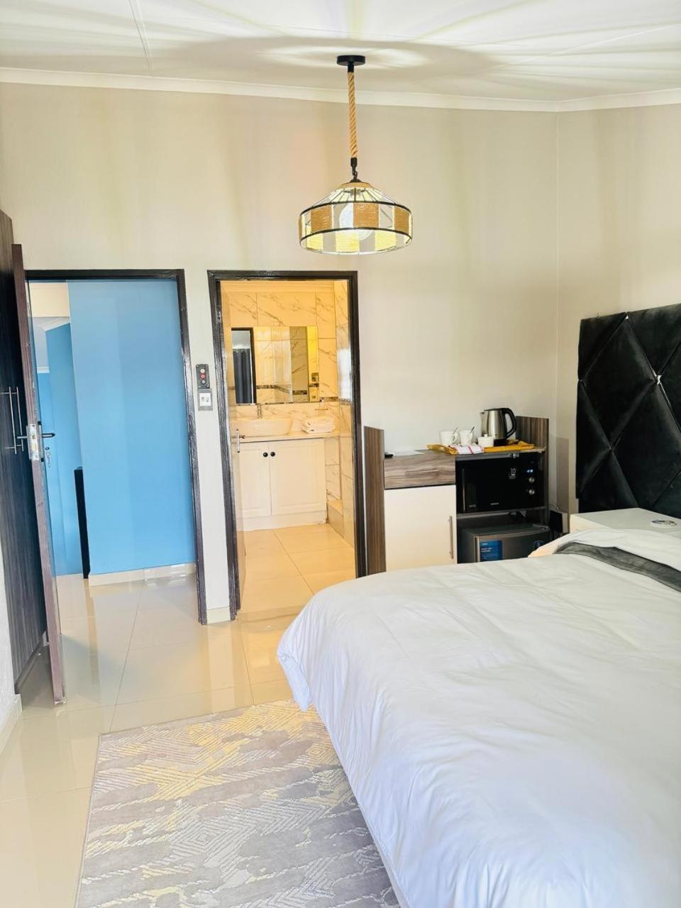The Holiday House Harties Hartbeespoort Eksteriør billede
