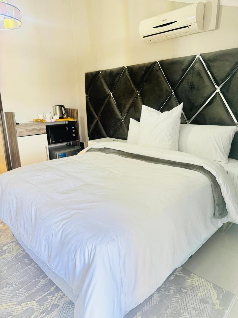 The Holiday House Harties Hartbeespoort Eksteriør billede