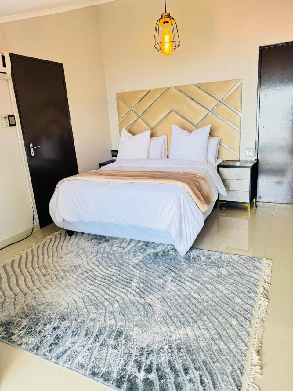 The Holiday House Harties Hartbeespoort Eksteriør billede